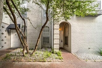 3605 Brown St in Dallas, TX - Building Photo - Building Photo