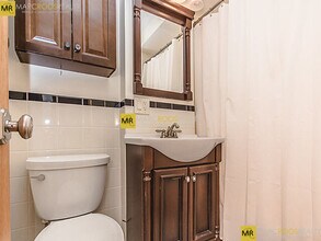 97 Myrtle St, Unit 4 in Boston, MA - Building Photo - Building Photo