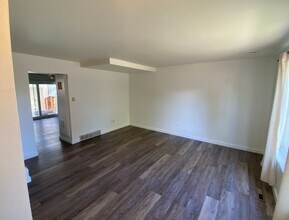 9283 E Nassau Ave in Denver, CO - Building Photo - Building Photo