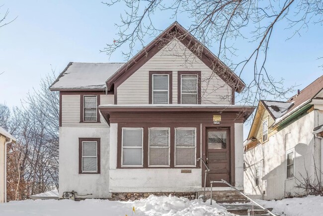 property at 2349 Ferrant Pl