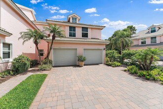 2905 Fairway Dr N in Jupiter, FL - Foto de edificio - Building Photo