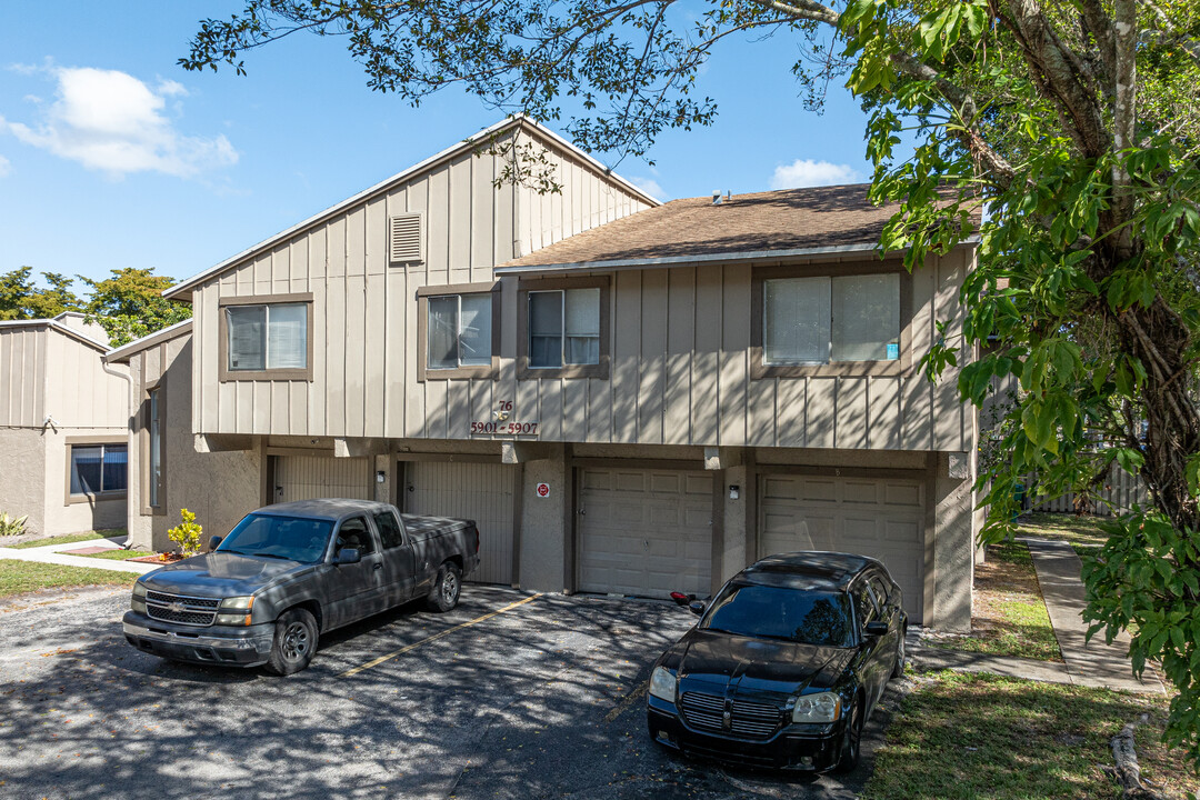 Habitat II in Lauderhill, FL - Building Photo