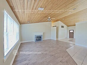 10613 Lakeshore Dr in Clermont, FL - Building Photo - Building Photo