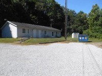 Building Photo - 1700 Clarice Dr Apartments in Zanesville, Ohio