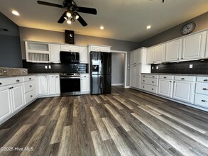 200 Winborne Loop in Elizabeth City, NC - Building Photo - Building Photo