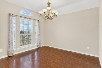 7502 Fred's Folly Dr in Corpus Christi, TX - Building Photo - Building Photo