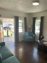 2229 El Paseo in Alhambra, CA - Building Photo - Building Photo