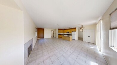 1570 Thunderbird Rd in Beaumont, CA - Building Photo - Building Photo