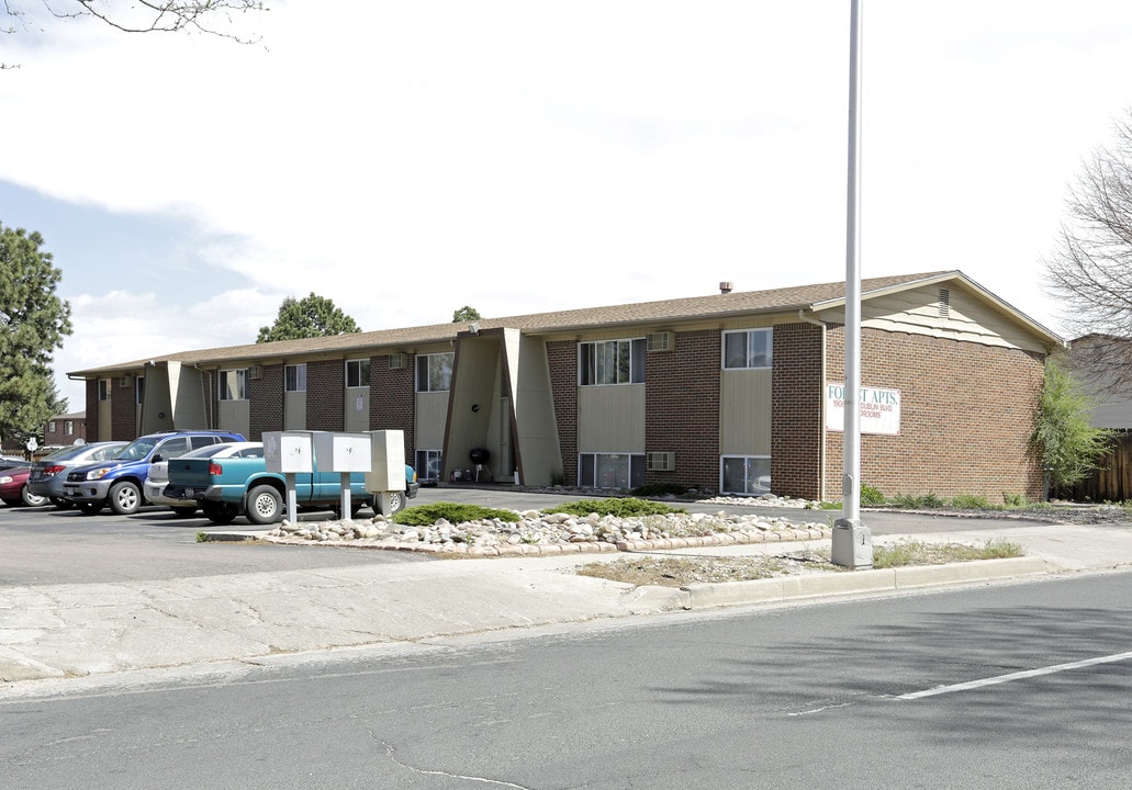 Forest Apartments in Colorado Springs, CO - Building Photo