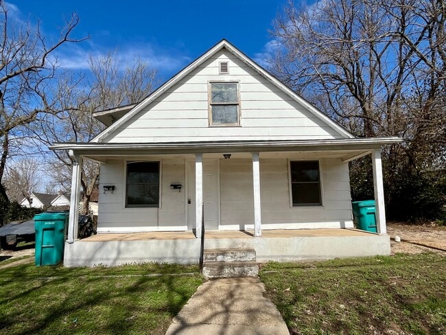 property at 17-17A E Washington St