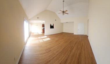 313 S Bridgeport Dr in Statesboro, GA - Building Photo - Building Photo