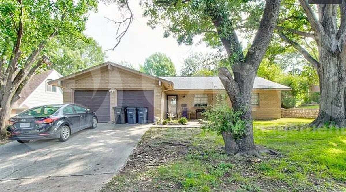3105 Conejos Dr in Fort Worth, TX - Building Photo