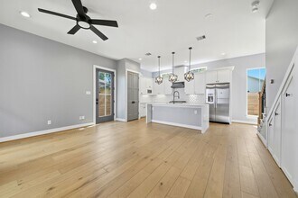 1412 Weiss St in Houston, TX - Building Photo - Building Photo