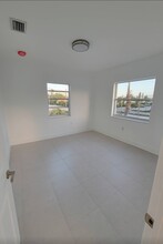 2311 NW 14th St in Miami, FL - Building Photo - Building Photo