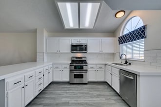 7221 E Carey Ave in Las Vegas, NV - Building Photo - Building Photo