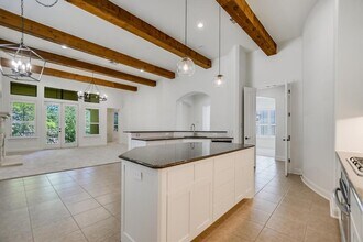 2617 University Club Dr in Austin, TX - Building Photo - Building Photo