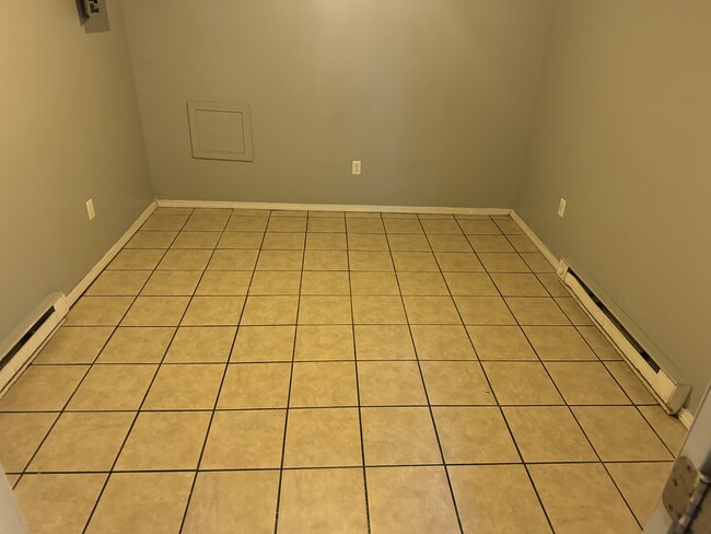 409 Clayton St in Rivesville, WV - Building Photo - Building Photo