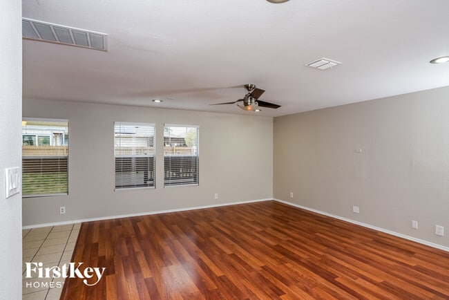 6107 Hart Cliff in San Antonio, TX - Building Photo - Building Photo