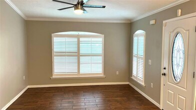 326 Fox Lake Dr in Lakeland, FL - Building Photo - Building Photo