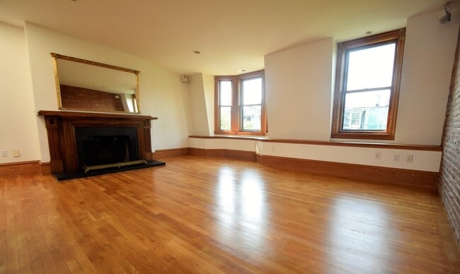 17 Holyoke St, Unit 17 Holyoke Street in Boston, MA - Foto de edificio - Building Photo