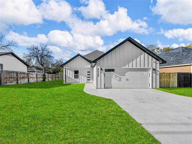 4525 Garrison Ave in Dallas, TX - Building Photo
