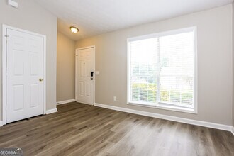 4150 Riverbank Ct in Decatur, GA - Building Photo - Building Photo
