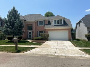 2025 Clementi Ln in Aurora, IL - Building Photo - Building Photo