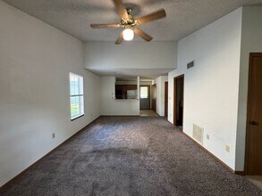 3570-3572-3572 Prescott Dr in Columbia, MO - Building Photo - Building Photo