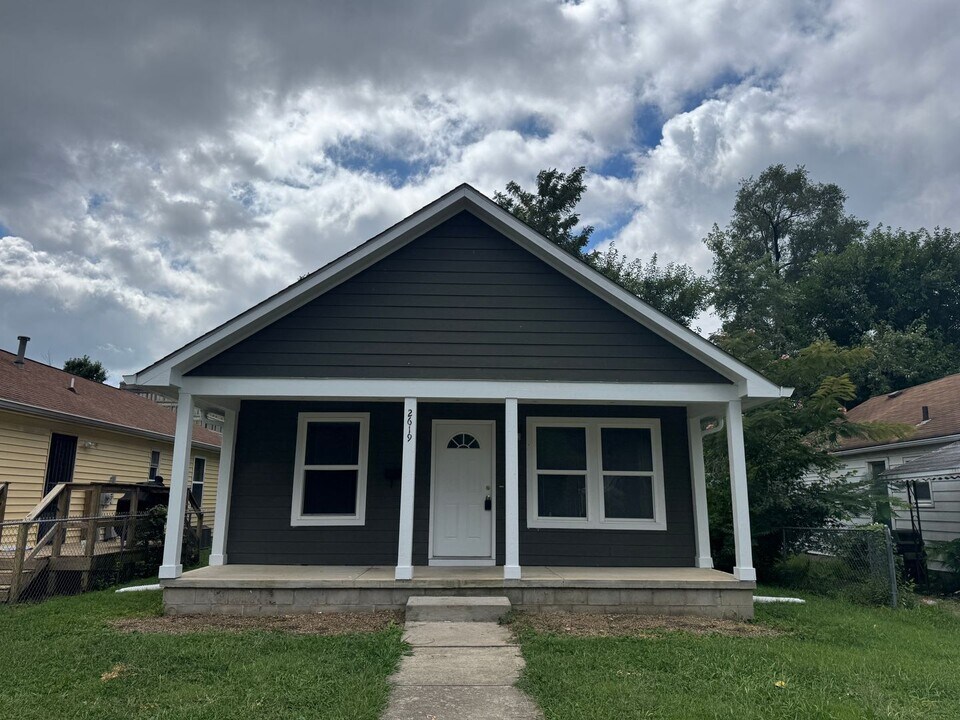 2619 E 40th St in Indianapolis, IN - Building Photo
