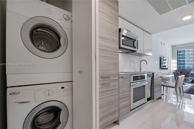 property at 1300 Brickell Bay Dr