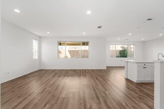 3915 E Fincastle St in Ontario, CA - Building Photo - Building Photo