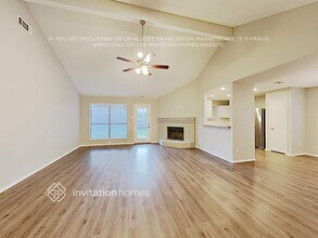 1213 Colony St in Flower Mound, TX - Foto de edificio - Building Photo