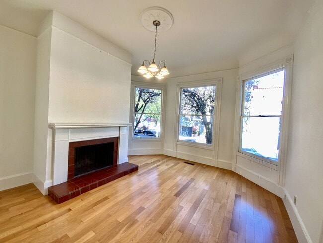 135 Eureka St in San Francisco, CA - Building Photo - Building Photo