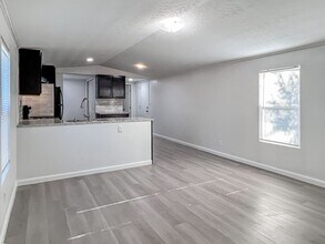 247 Rockport in Canyon Lake, TX - Building Photo - Building Photo