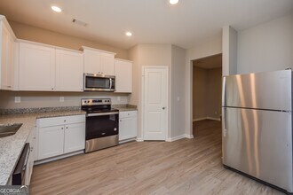 105 Tamalynn Trl in Covington, GA - Building Photo - Building Photo