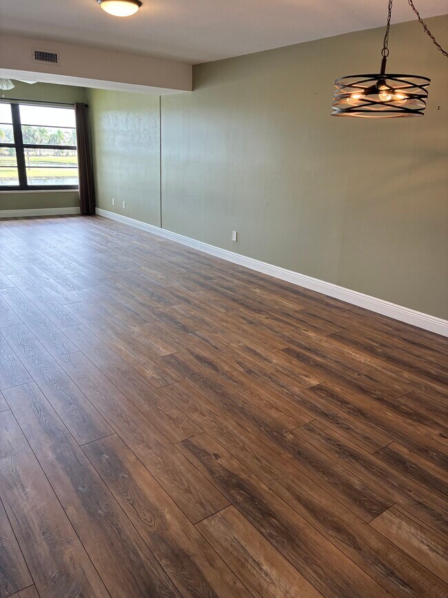 31 Plantation Dr in Vero Beach, FL - Building Photo - Building Photo