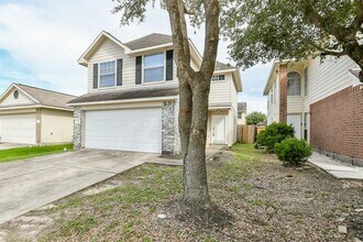 2643 Kiplands Ct in Houston, TX - Building Photo - Building Photo