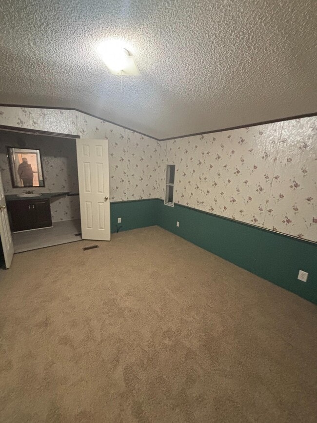 407 Delwood Ln in New Bern, NC - Building Photo - Building Photo