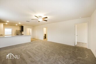 10934 Chatham Ct in Converse, TX - Building Photo - Building Photo