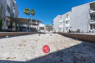 8th Street Apartments in Las Vegas, NV - Building Photo - Building Photo