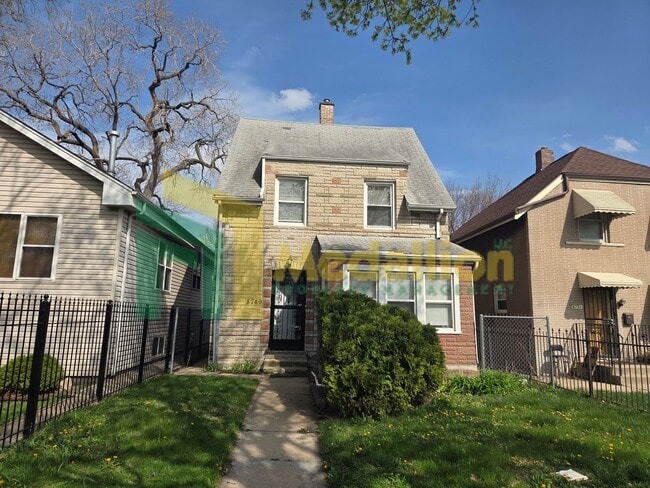 property at 8749 S Wabash Ave