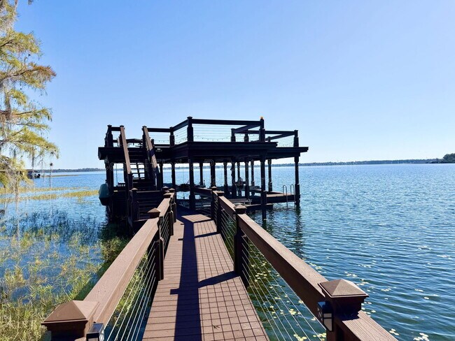 5243 W Lake Butler Rd in Windermere, FL - Building Photo - Building Photo