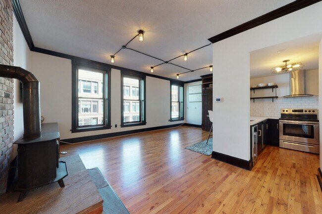 118 Washington St-Unit -203 in Norwalk, CT - Building Photo - Building Photo