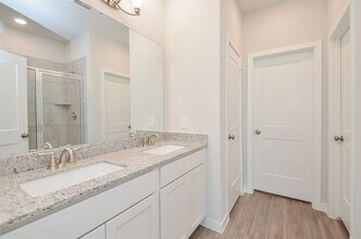 21138 Staked Plains Dr in Cypress, TX - Building Photo - Building Photo