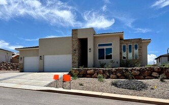 1436 E Centaurus Wy in Washington, UT - Building Photo