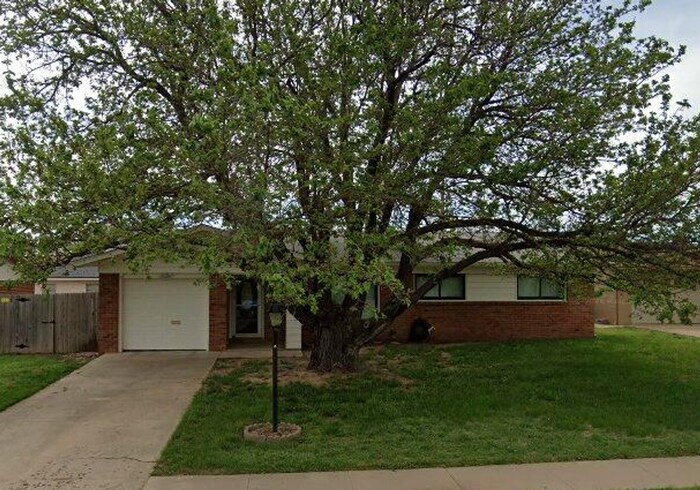 4407 Mesa Cir in Amarillo, TX - Building Photo