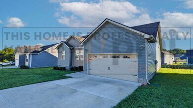 209 Geneva Ln in Clarksville, TN - Building Photo - Building Photo