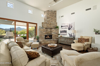39750 N 100th St in Scottsdale, AZ - Foto de edificio - Building Photo