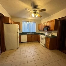 4666-4668-4668 Rosa Ave in St. Louis, MO - Building Photo - Building Photo