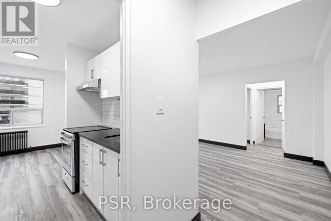 600 Eglinton Ave W in Toronto, ON - Building Photo - Building Photo